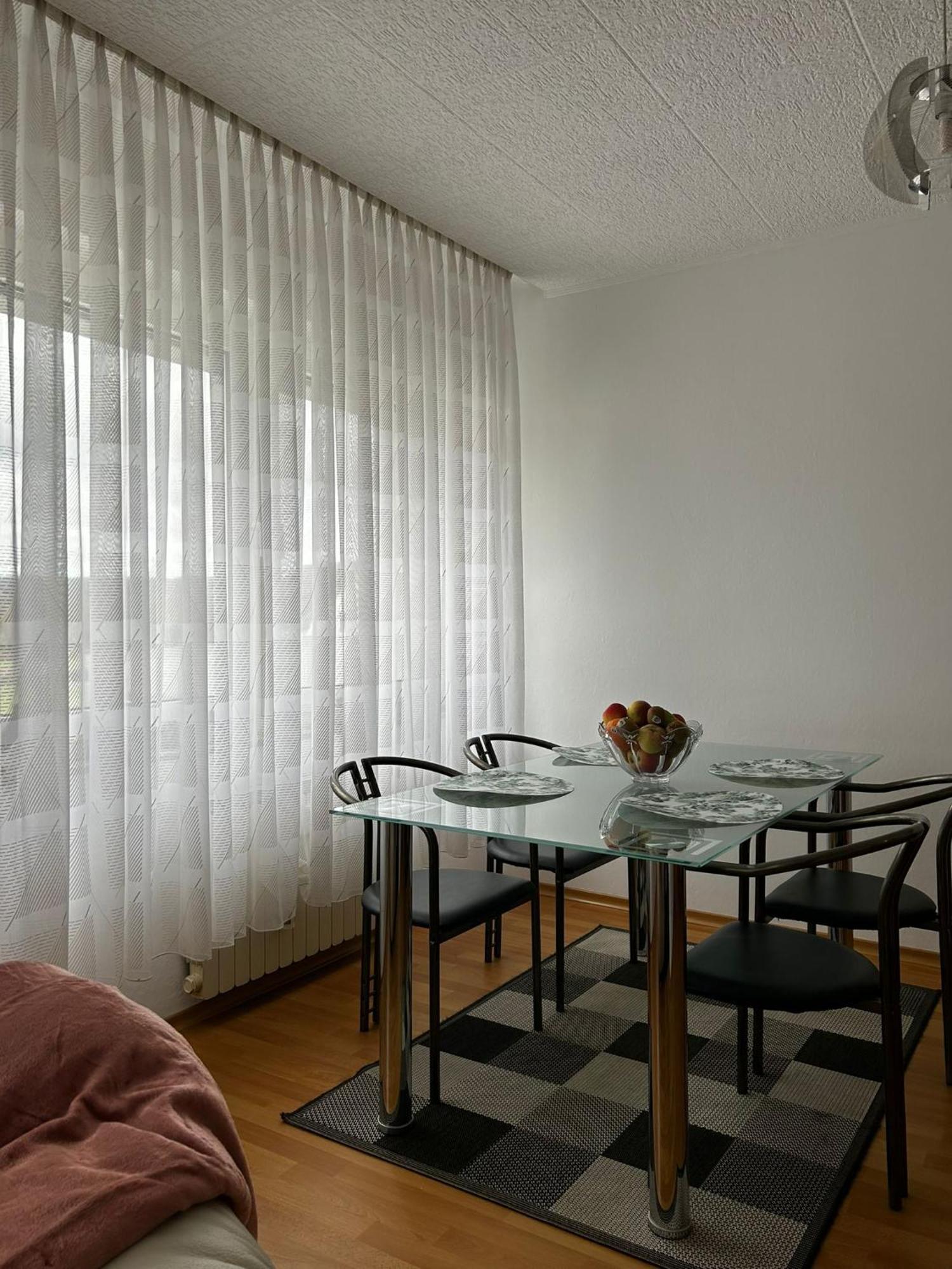 Gemuetliche Ferienwohnung-Appartement 바트왼하우젠 외부 사진